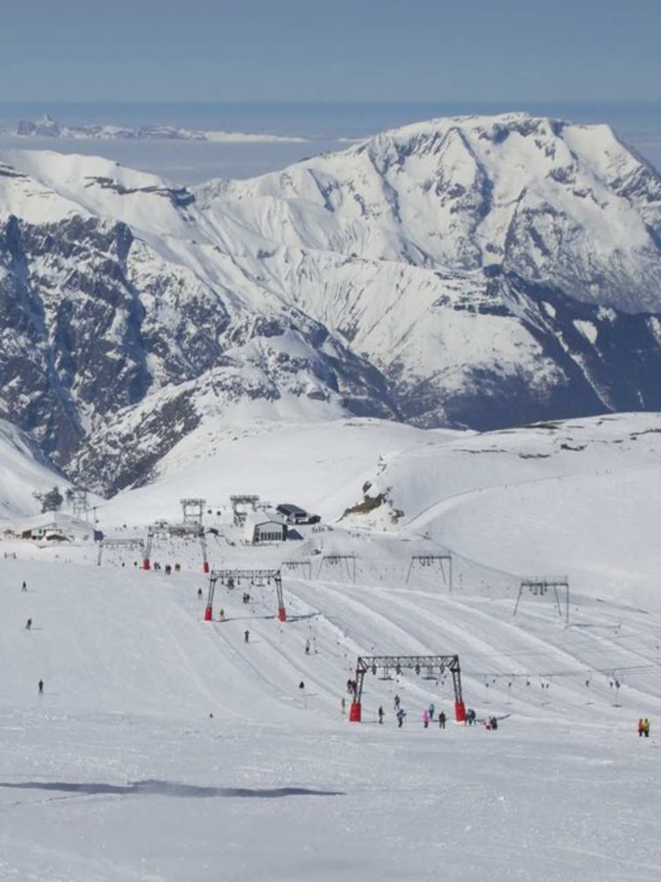 In Les Deux Alpes erwarten Dich insbesondere in den Höhenlagen traumhafte Pisten. © SeraphP/Shutterstock.com