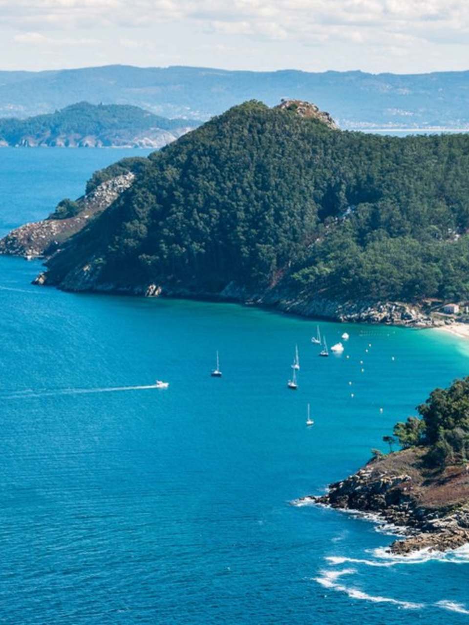 Rías Baixas ist eine der schönsten Strandregionen Europas. © Shutterstock.com/homydesign