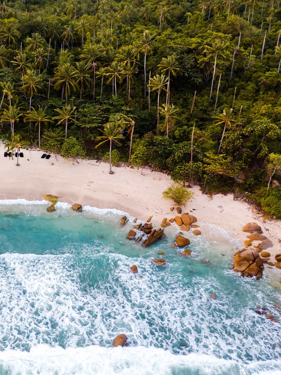 Strand auf Koh Samui, Thailand © Matteo Colombo/DigitalVision via Getty Images