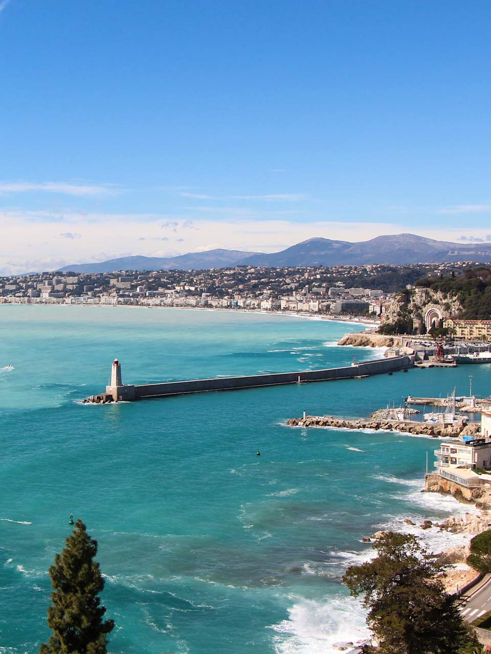 Blick auf den Hafen von Nizza