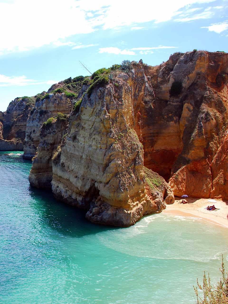 Türkis-blau und kristallklar: Das Meer rund um Lagos