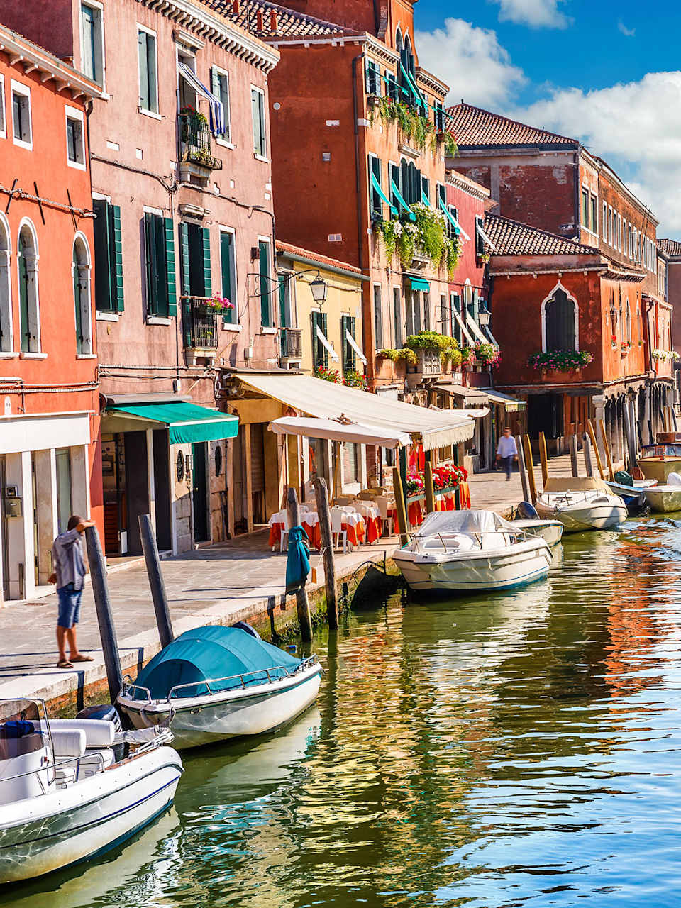 Bunte Häuser in Murano bei Venedig