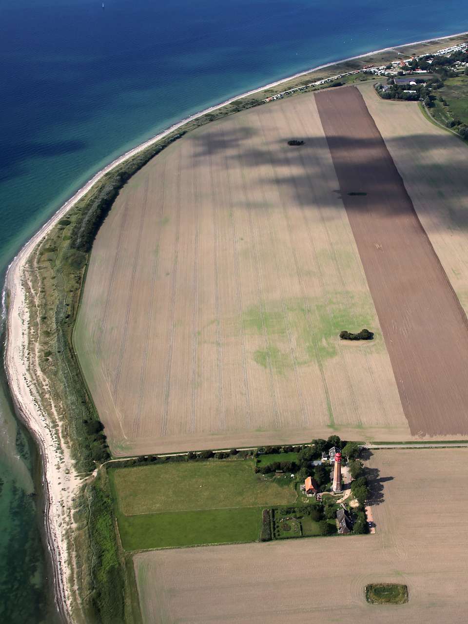 Strand Marienleuchte von oben, Fehmarn, Schleswig-Holstein, Deutschland © Shutterstock