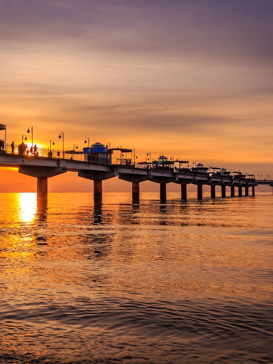 Misdroy Pier bei Sonnenuntergang