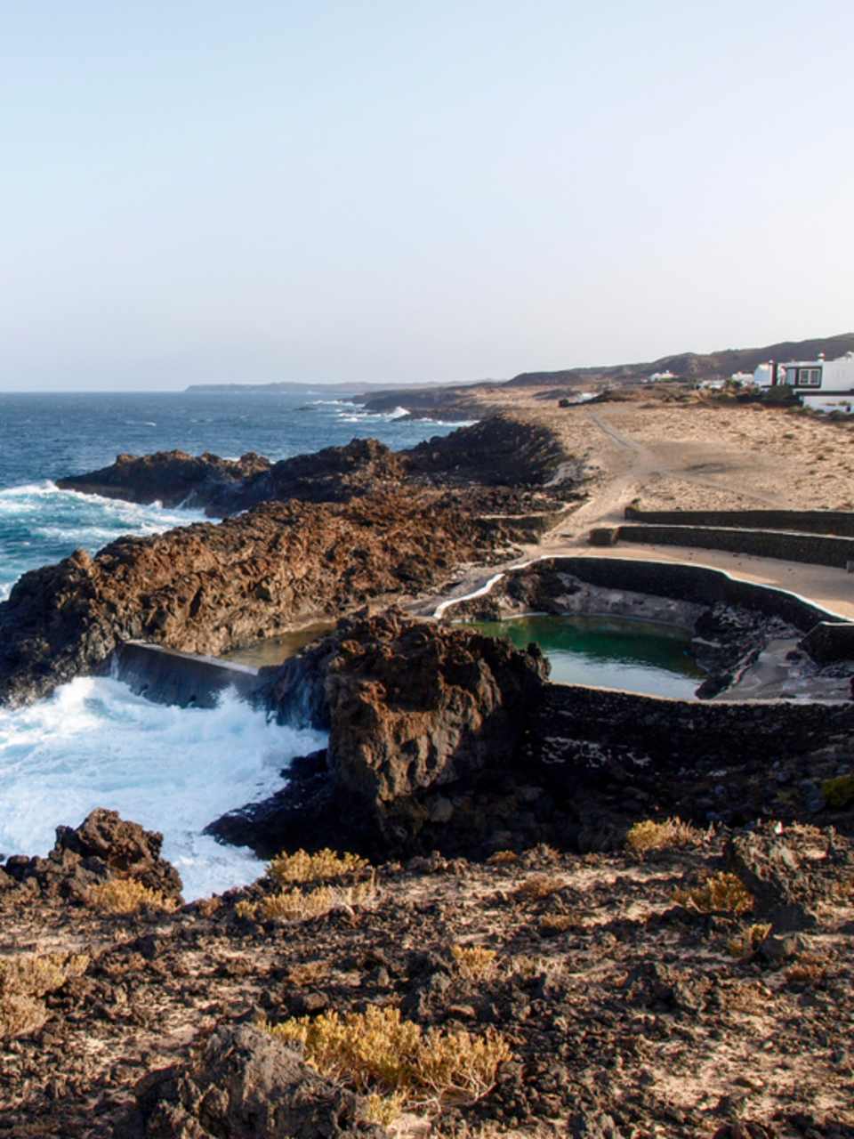 Wellen am Charco del Palo auf Lanzarote © Shutterstock - Mor65_Mauro Piccardi