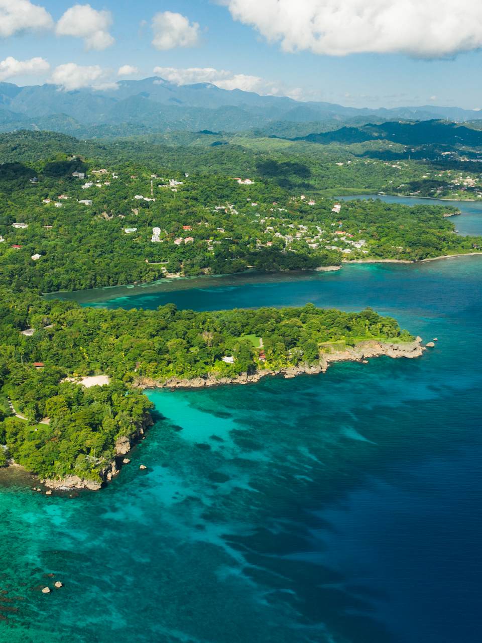 Blue Lagoon, Portland © Jamaica Tourist Board