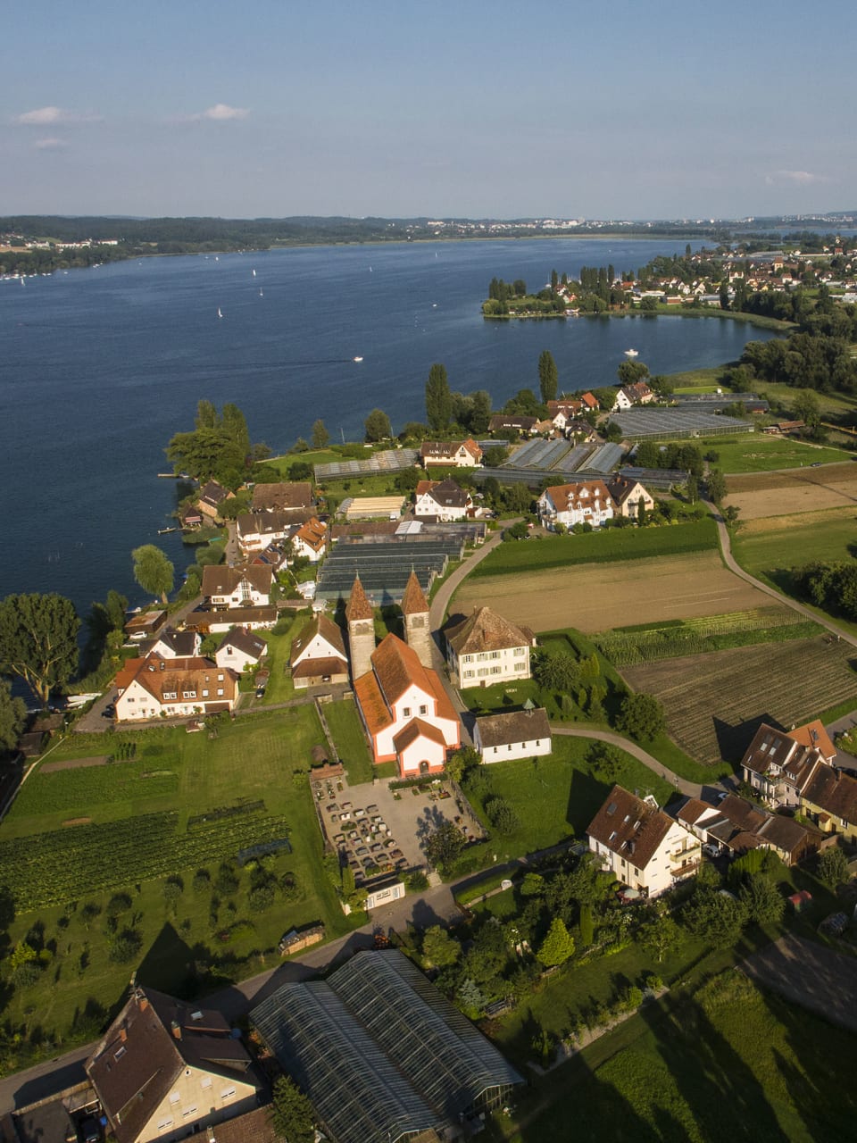 Blick auf die Insel Reichenau, Bodensee, Deutschland
