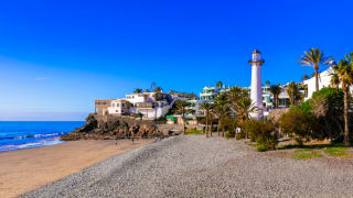 Strand und Stadt Bahia Feliz auf Gran Canaria