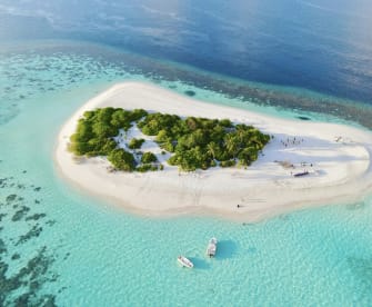 Kleine Malediven-Insel © steffie82/iStock / Getty Images Plus via Getty Images
