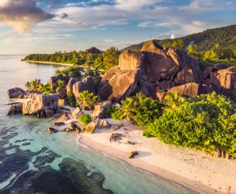 Anse Source d’Argent im Sonnenuntergang, Seychellen
