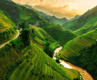Vietnam ist ein Land voll von Naturschönheiten. © Blue Planet Studio/Shutterstock.com