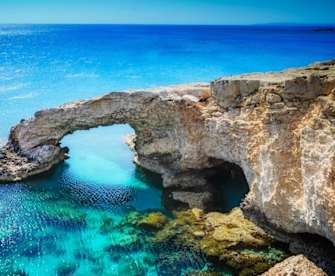 Auf Zypern herrscht im Oktober noch der schönste Spätsommer. © Dmitri Kalvan/iStock