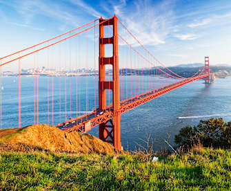 Golden Gate Bridge, USA - © gettyimages.de_somchaij