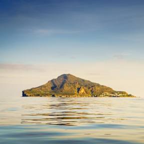 Auf den Spuren von Odysseus besuchst Du einige malerische Inseln Griechenland und Italien. © alexeys/iStock via Getty Images