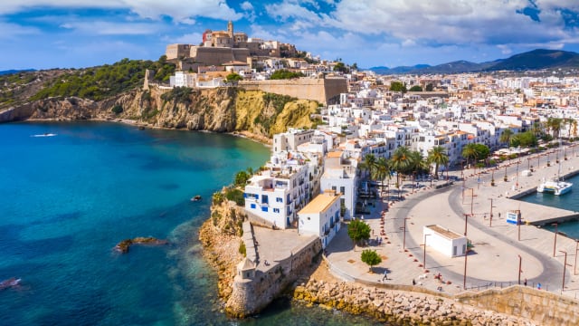 Ibiza Stadt am Meer, Spanien.