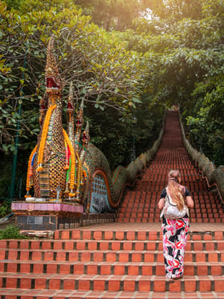 Doi Suthep Tempel, Thailand © Javier Dall/iStock / Getty Images Plus via Getty Images