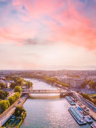 Paris von oben, Frankreich © stock.adobe.com - NicoElNino