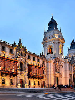 Plaza de Armas, Lima, Peru ©Susanne Kremer/HUBER IMAGES