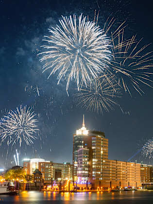 Silvester in Hamburg ©iStock.com/Marcus Millo