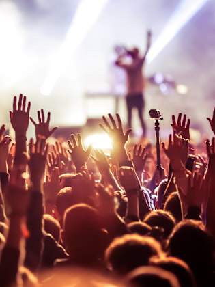 Sommer Festival © stock.adobe.com - Melinda Nagy