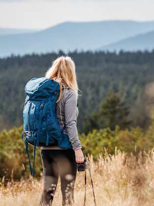 Wanderin in Tschechien © Zbynek Pospisil/iStock / Getty Images Plus via Getty Images