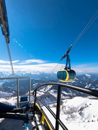 Die Region Schladming-Dachstein ist bestens mit modernen Liftanlagen ausgestattet. © Eisenlohr/iStock