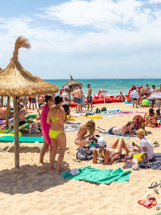 Am Ballermann geht es bald in die neue Saison. © iStock via Getty/travelview