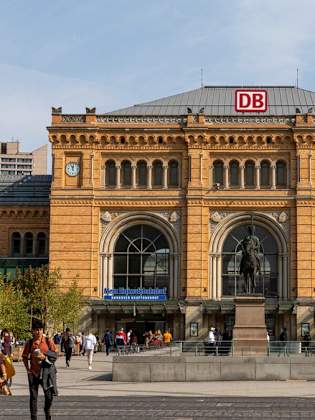 Der Bahnhof in Hannover. © iStock via Getty/Ilari Nackel