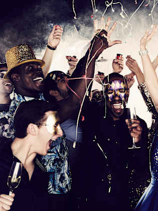 Menschen feiern Karneval