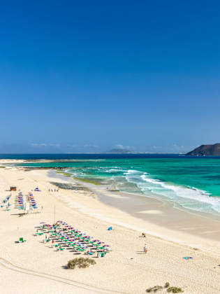 Strand Corralejo, Fuerteventura, Spanien © gettyimages - wallix