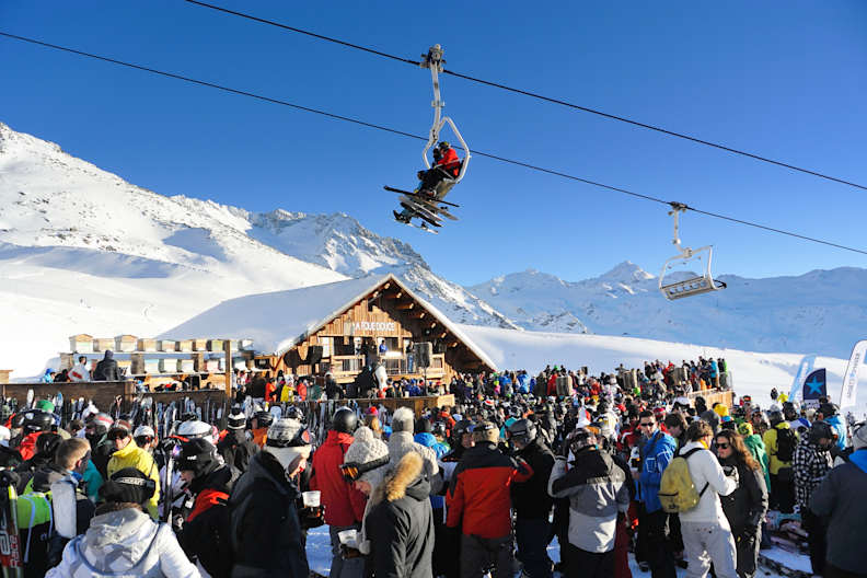 Après-Ski in Frankreich ©iStock.com/Sjo