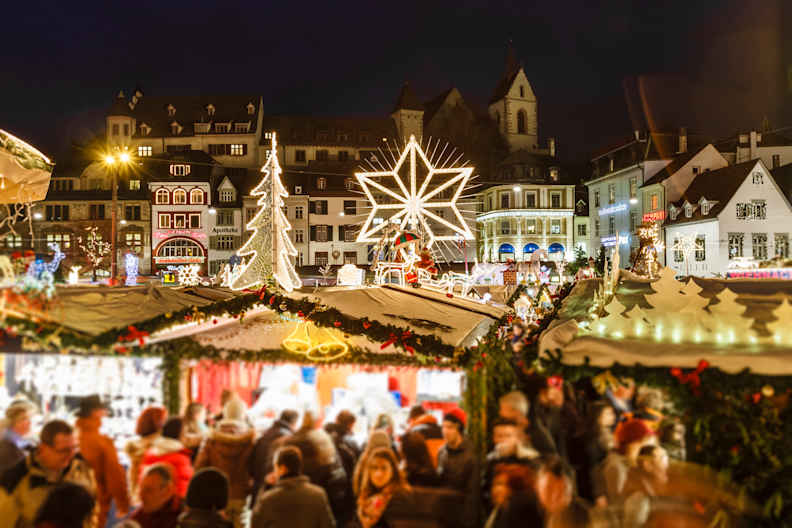 Weihnachten in Basel, Schweiz ©Flavio Vallenari/iStock / Getty Images Plus via Getty Images