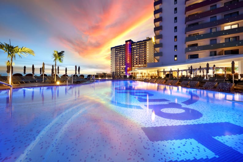 Hauptsache am Meer mit Pool und WLAN – dann ist der Urlaub top für Teens. © Hard Rock Tenerife, Hotelier, November 2016
