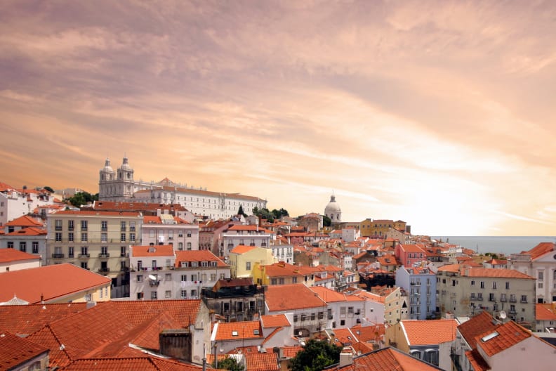Lissabons romantische Altstadt bietet viele architektonische Schätze. © Phil_Good - stock.adobe.com