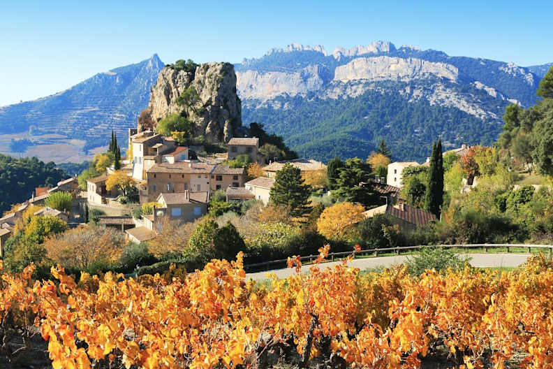 Mildes Spätsommerklima macht den September zu einem der schönsten Reisemonate. © Max Labeille/iStock via Getty Images
