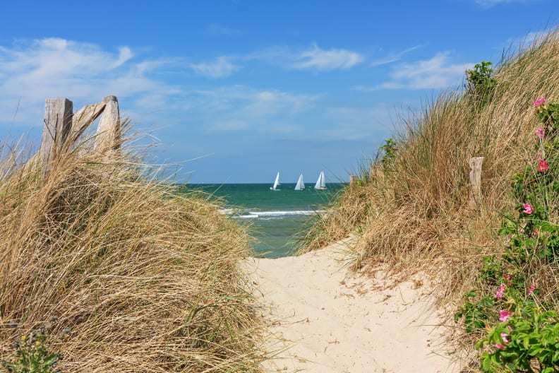 Segelboote vor der Küste, Ostsee