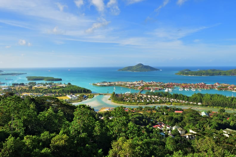 Seychellen-Inseln von oben. Mahe