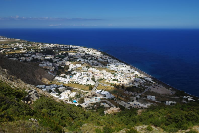 View of Kamari from Mesa Vouno