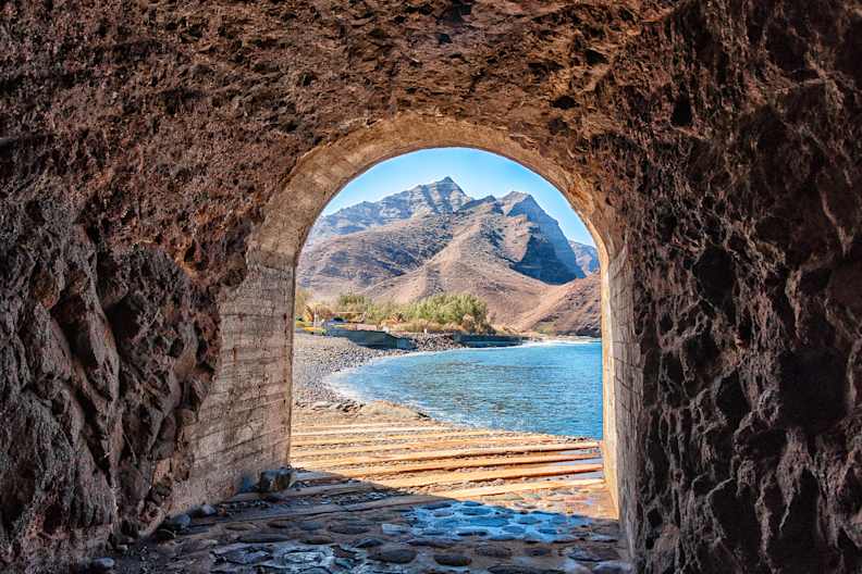 Tunnel, Aldea Beach, Gran Canaria