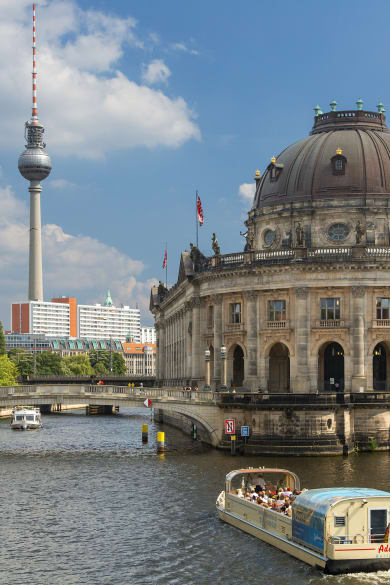 Berlin, Deutschland © Sylvain Sonnet/The Image Bank via Getty Images