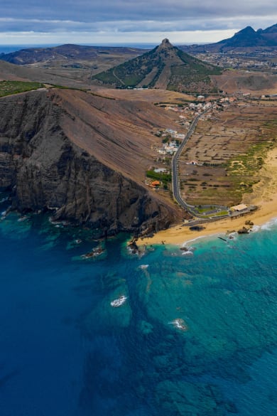 Praia do Porto Santo, Madeira © EnricoPescantini - stock.adobe.com