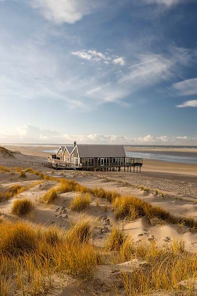 Holzhaus am Nordseestrand, Niederlande