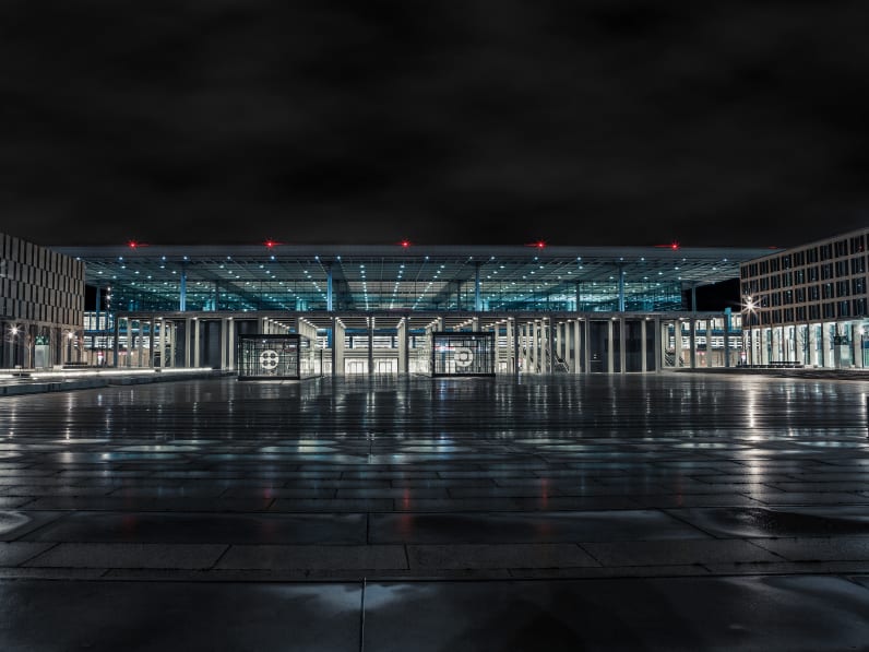 Flughafen BER, Berlin, Deutschland © stock.adobe.com - phanfphotography