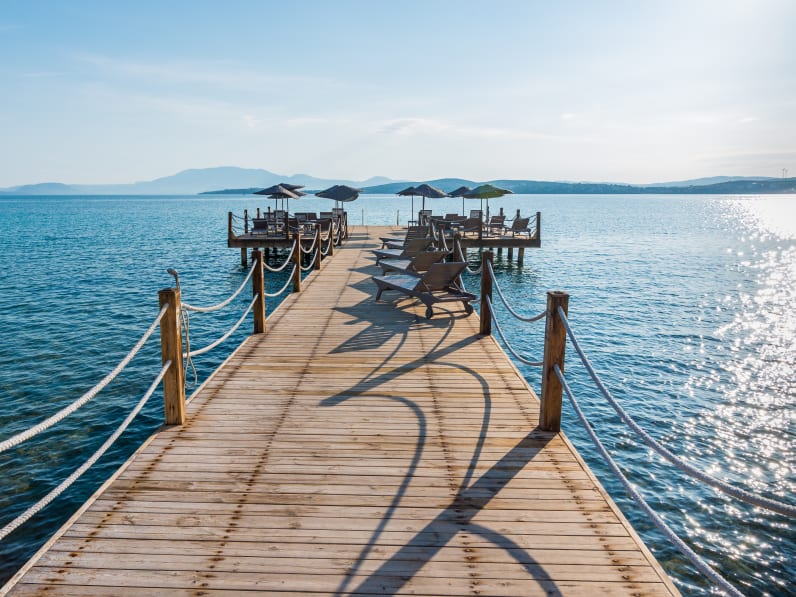 Ilica beach, Cesme © yulia - stock.adobe.com