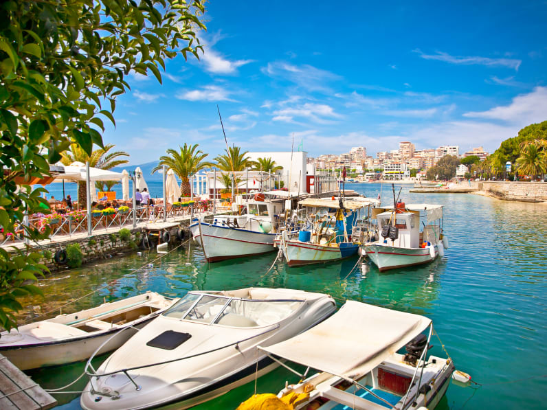 Saranda, Hafen, Albanien © Aleksandar Todorovic - stock.adobe.com