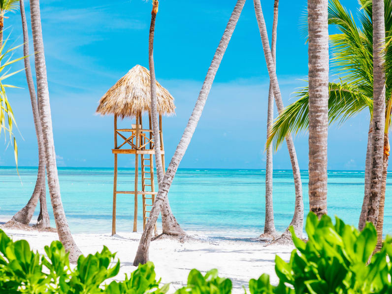 Strand in der Dominikanischen Republik © Andrey Danilovich/iStock / Getty Images Plus via Getty Images