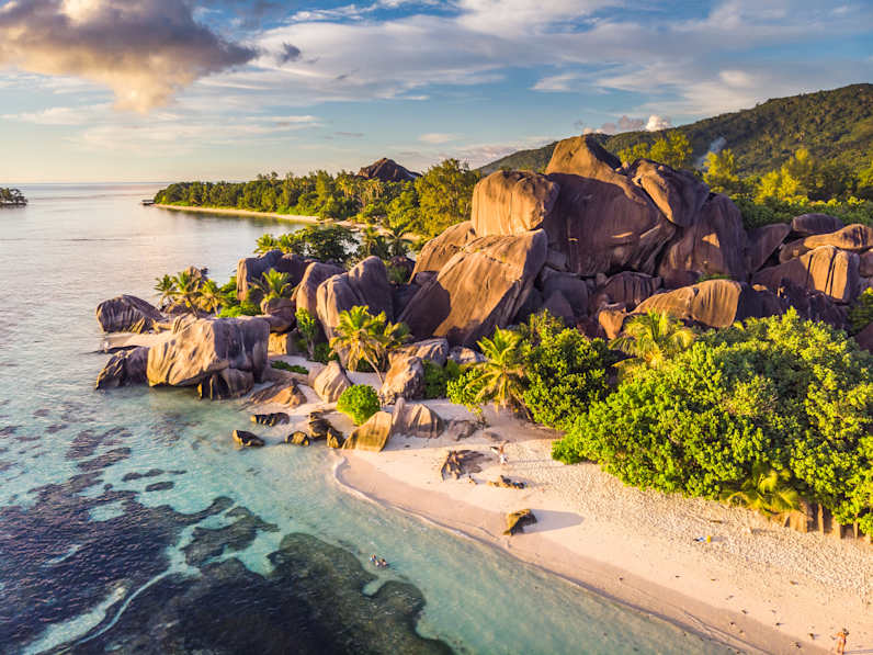 Anse Source d’Argent im Sonnenuntergang, Seychellen