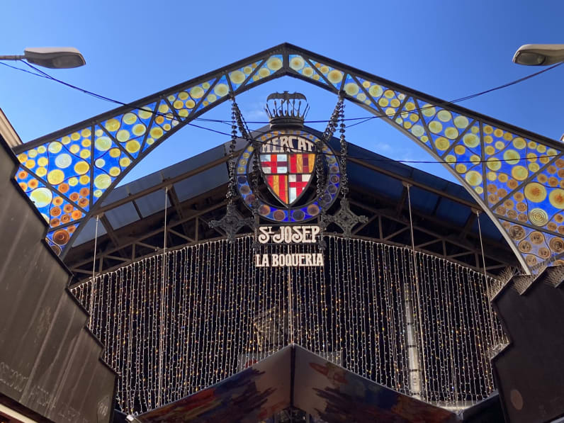 Eingang zum Markt La Boqueria, Barcelona, Spanien