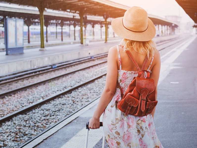 Italien kannst Du sehr gut mit dem Zug entdecken. © iStock via Getty/anyaberkut