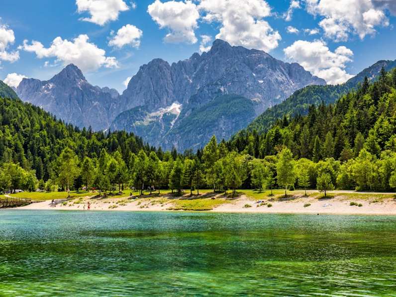 Slowenien gehört zu den kleinsten Staaten Europas und hat dennoch viel zu bieten. © iStock via Getty/DaLiu